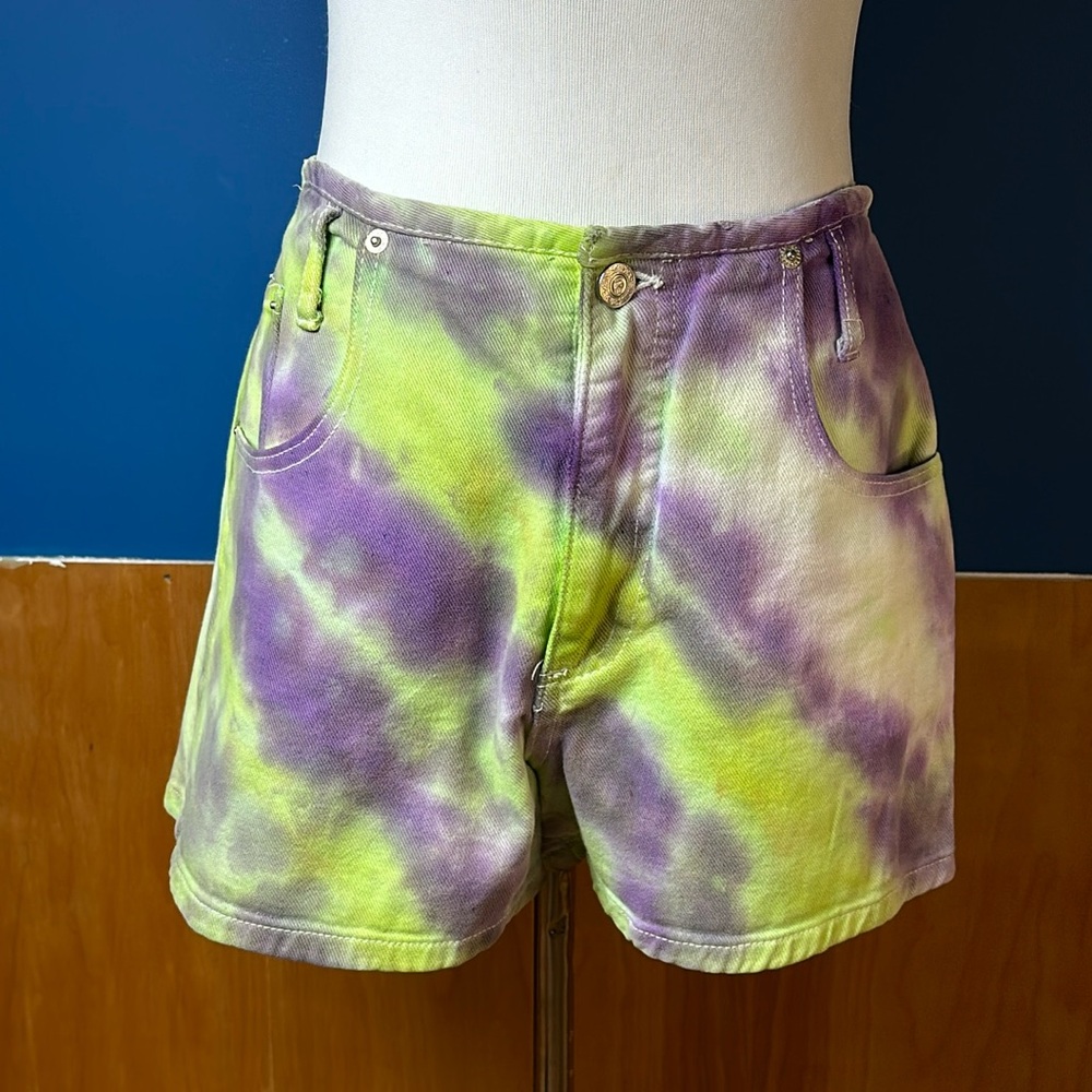 Vintage Tye dye shorts